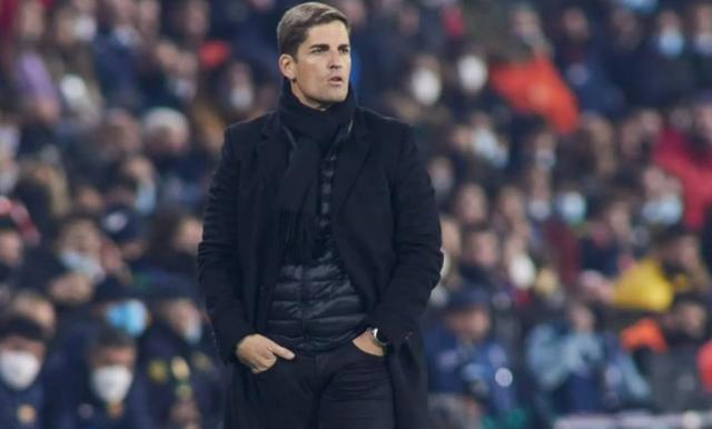 1769437757904013386.png robert moreno 2.png